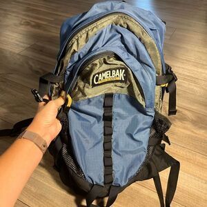 Camelbak Trailblazer Hydration Backpack No‎ Bladder Blue Hiking Outdoors 22.5 L